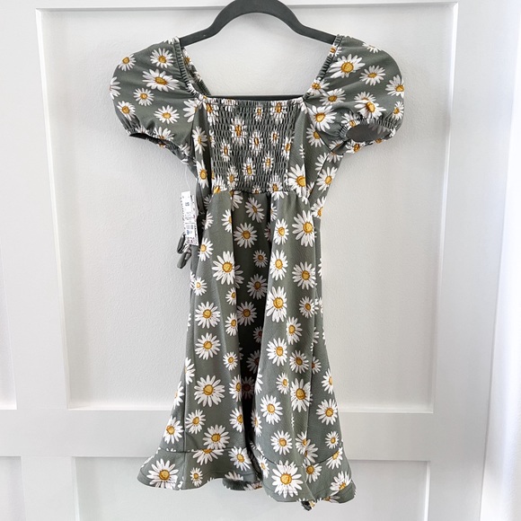 NWT - Girls Summer Dress - Picture 2 of 3